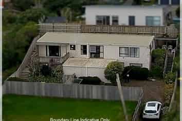 92A Marine Parade, Otaki Beach