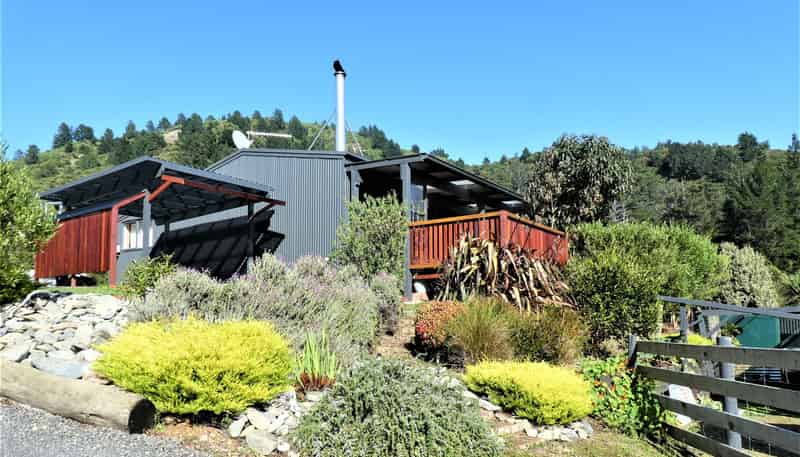 102 Boons Valley Road, Waikawa, 