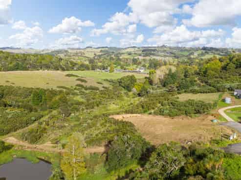 30 Puketiro Road, Whitford