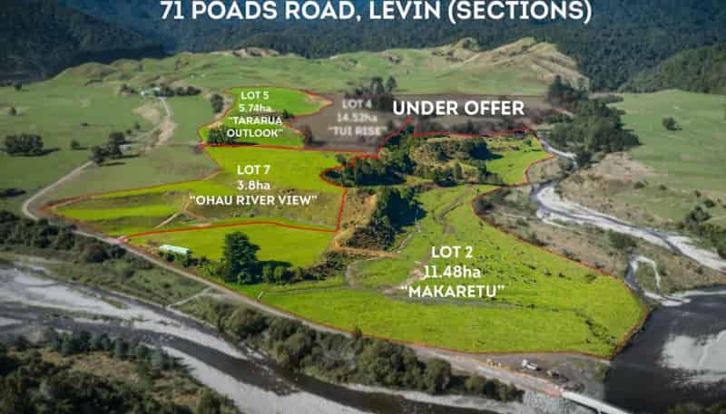 71 Poads Road, Levin