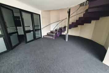 High Profile and cheap rental