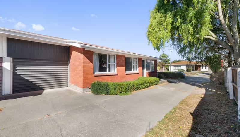 1/8 Nanette Street, Riccarton