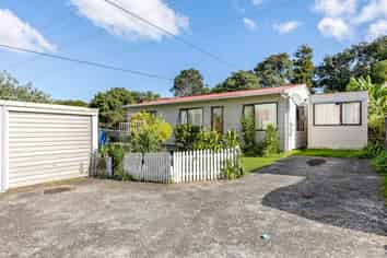 2/29 Whitley Crescent, Otara