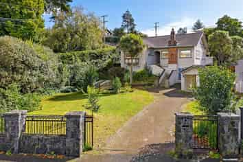 89 King George Avenue, Epsom