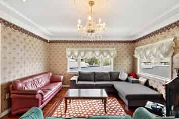 89 King George Avenue, Epsom