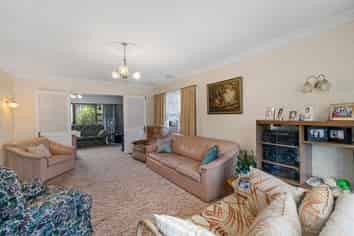 98B Taita Drive, Avalon