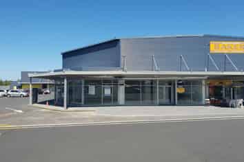 HENDERSON RETAIL STORE