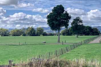 353 Awaiti Road , Paeroa