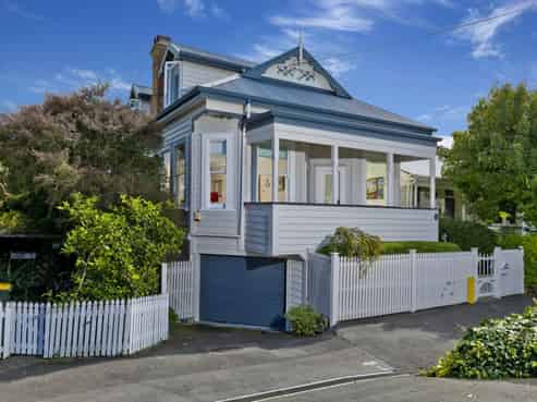 1 Huia Street, Devonport