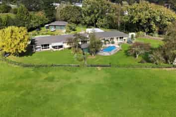 118 State Highway 57, Shannon