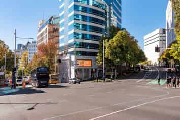 10 YEAR LEASE - UNIQUE CBD INVESTMENT OPPORTUNITY