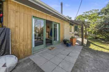 3145a White Rock Road, Martinborough