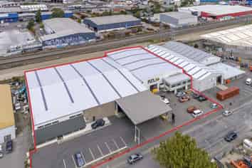 Substantial industrial investment property