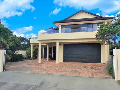 158 Omaha Drive, Omaha