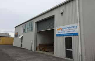 Perfect Tradesman Unit 