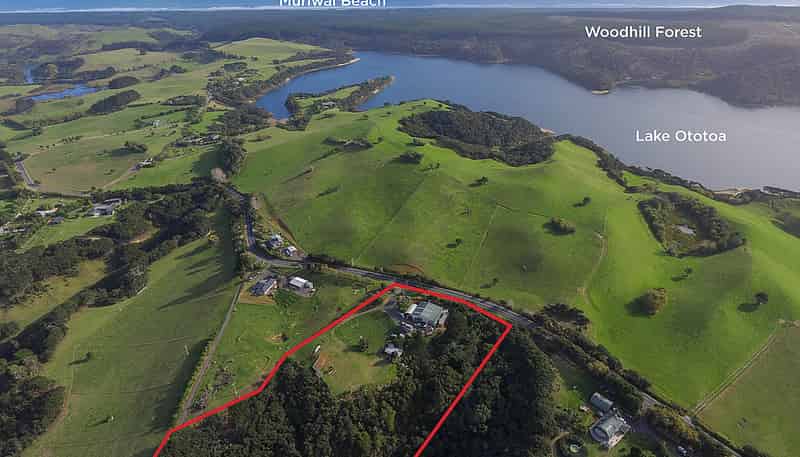 2722 South Head Road, South Head, Helensville