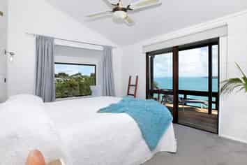 93 Donald Bruce Road, Surfdale