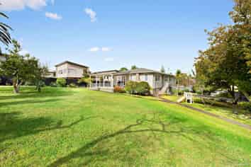 19 Awaroa Road, Sunnyvale