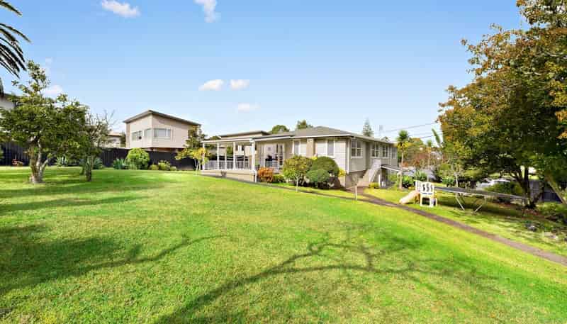 19 Awaroa Road, Sunnyvale