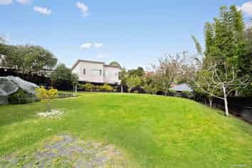 19 Awaroa Road, Sunnyvale