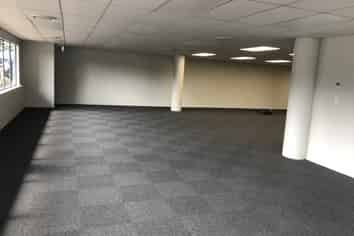 Attractive ground floor office - 303sqm