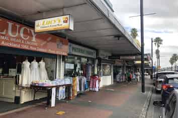 77sqm opportunity on the main Otahuhu strip