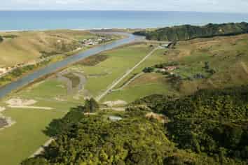 248A Fraser Smith Road, Awakino