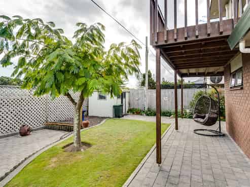 31b The Esplanade, Westshore