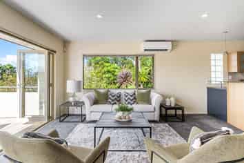 12/48A Exmouth Road, Northcote