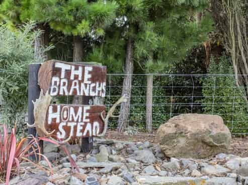 1092 The Peaks Road, Hawarden