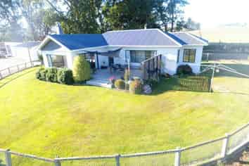 432 Flag Swamp Road, Waikouaiti
