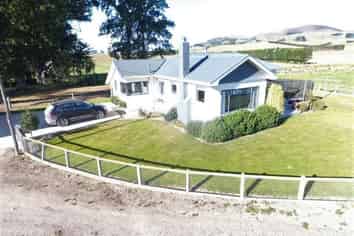 432 Flag Swamp Road, Waikouaiti