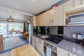 1A Laurent Place, Greenmeadows