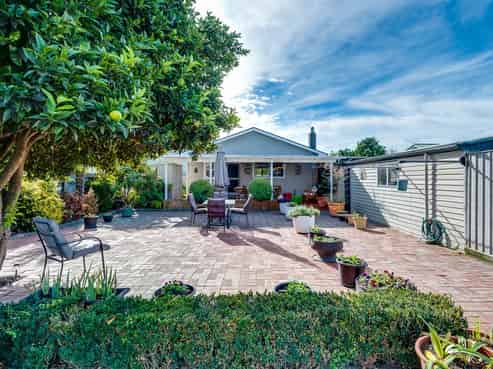 32 Railway Road, Whakatu