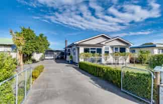 32 Railway Road, Whakatu