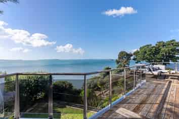 17 Rangitoto View Road, Cockle Bay