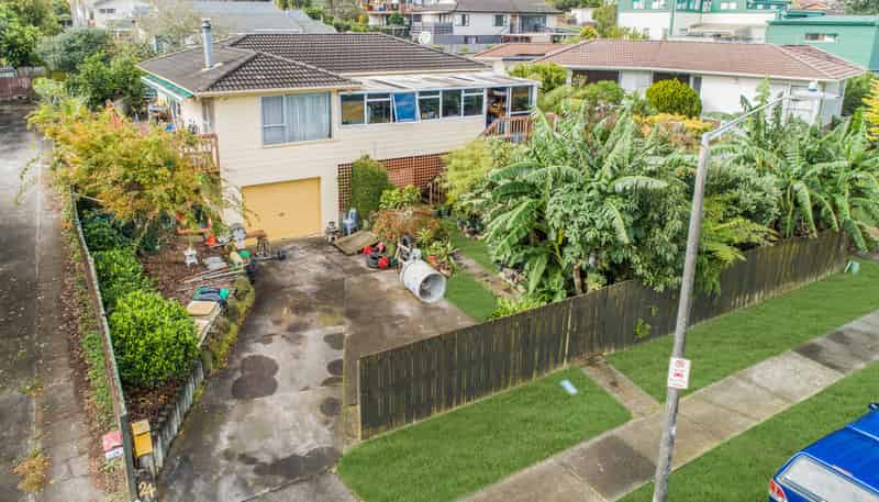 24 Aberfeldy Ave, Highland Park