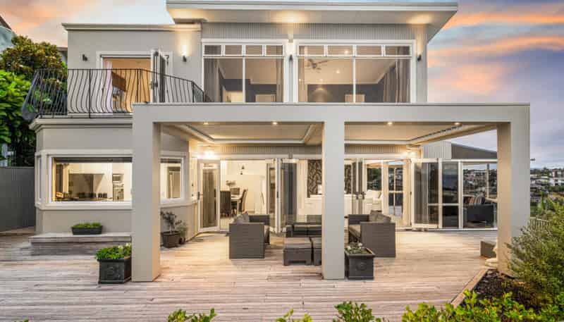 2/32 Marellen Drive, Red Beach