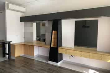 PROMINENT LOCATION - AFFORDABLE RENT