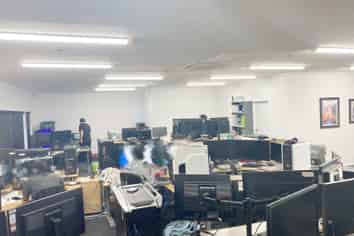 Functional office with 10 Car Parks  