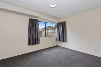 15B Garnett Avenue, Forest Lake