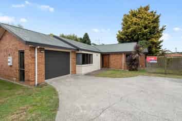 15B Garnett Avenue, Forest Lake