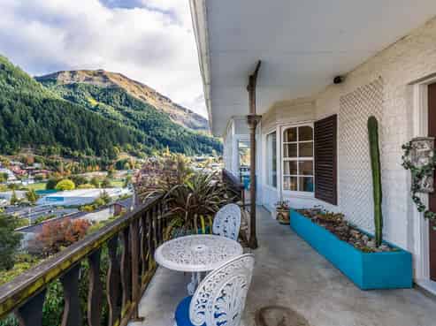 111 Hallenstein Street, Queenstown Central