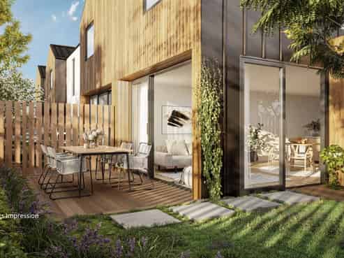 166 St Albans Street, Saint Albans