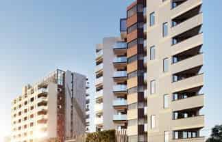 Great position in new development 