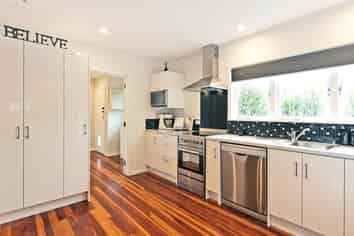 2/602 Lascelles Street, Saint Leonards