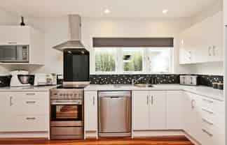 2/602 Lascelles Street, Saint Leonards