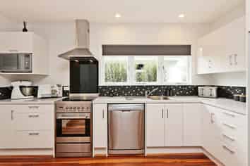 2/602 Lascelles Street, Saint Leonards