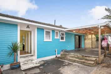 92 Chichester Drive, Rosehill