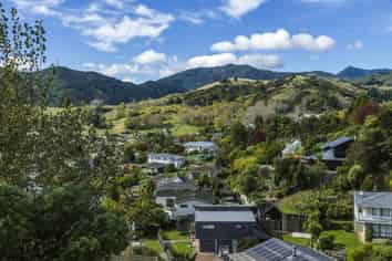 8 Calamaras Street, Enner Glynn